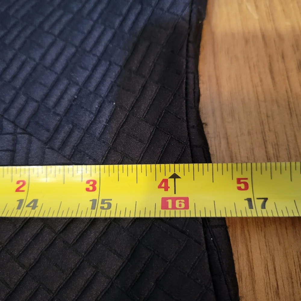 Ivy + Blu size 4 perfect little black v-neck dress with built in slip - Picture 7 of 12